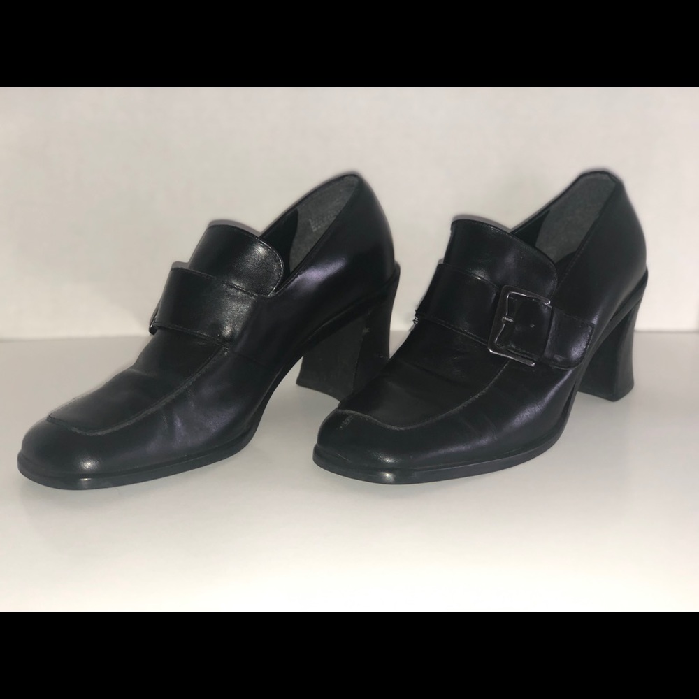 Buckle Top Witch Heel